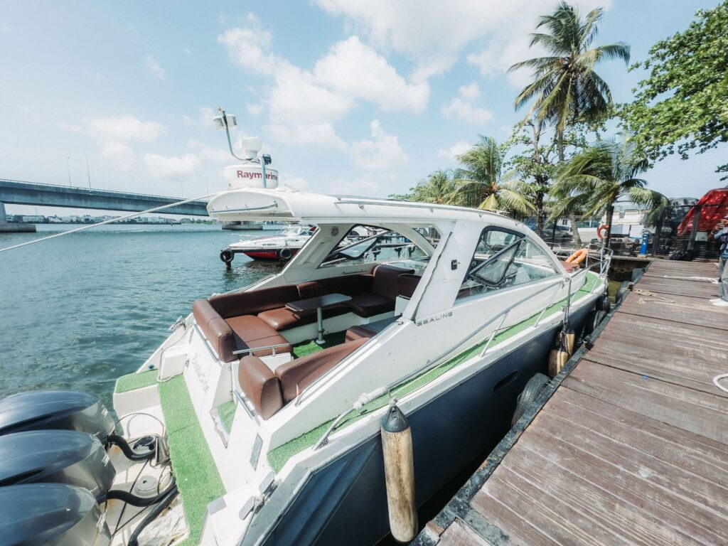 25-Passenger Private Boat Charter